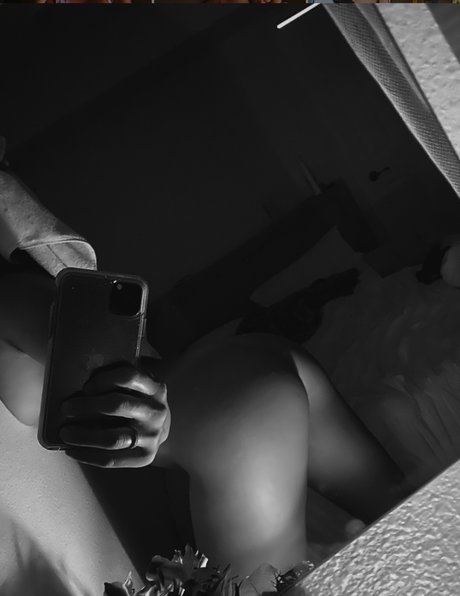 Kawahine Andrade erwachsene sex foto