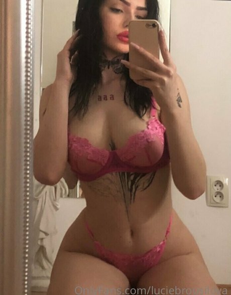 Lucie Brousilova freie perfekte foto