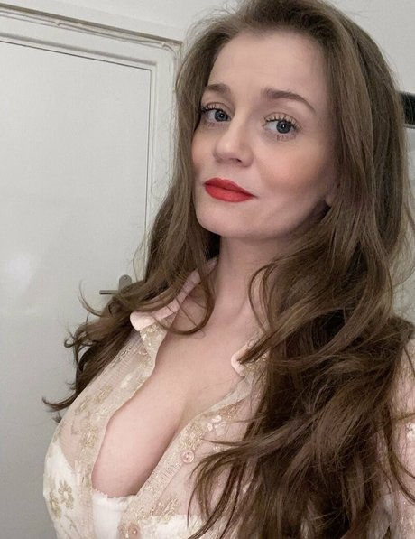 bang onlyfans nackt hübsche bilder