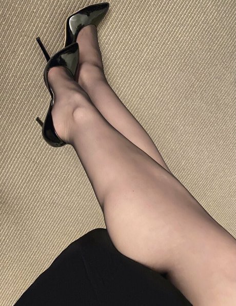 Rita Faltoyano freie archiv