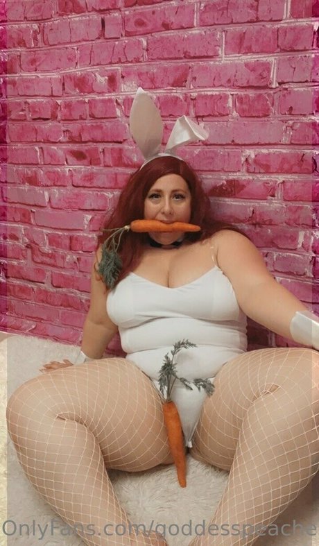 Goddess Peaches pornostar akt foto