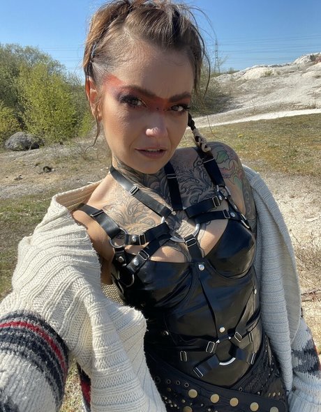 ebenholzlehrerin onlyfans heiße nackte fotos