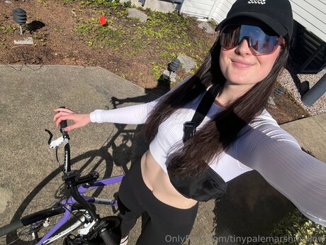 Tinypalemarshmallow erwachsene kostenlose galerie