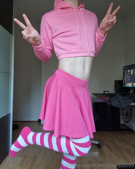 Bicuriousboi99 perfekte porno galerie