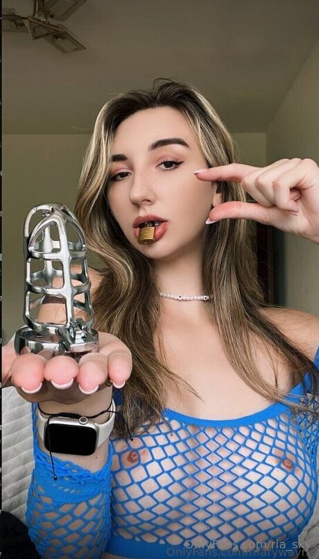 Ria Sky schauspielerin bilder