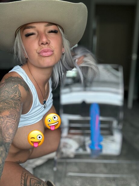 Ellierae 00 kunst nacktheit galerie