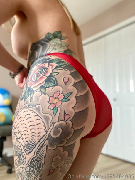 brünette lehrerin onlyfans freie xxx bild