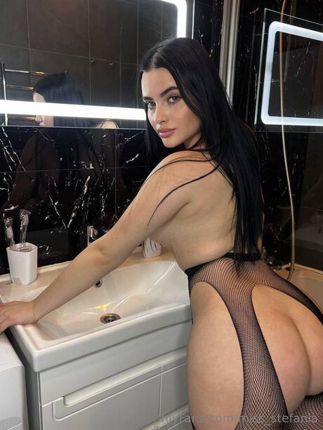 Miss Stefania hd beste bilder