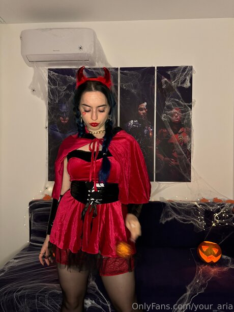 Your Aria schauspielerin pornographische bilder