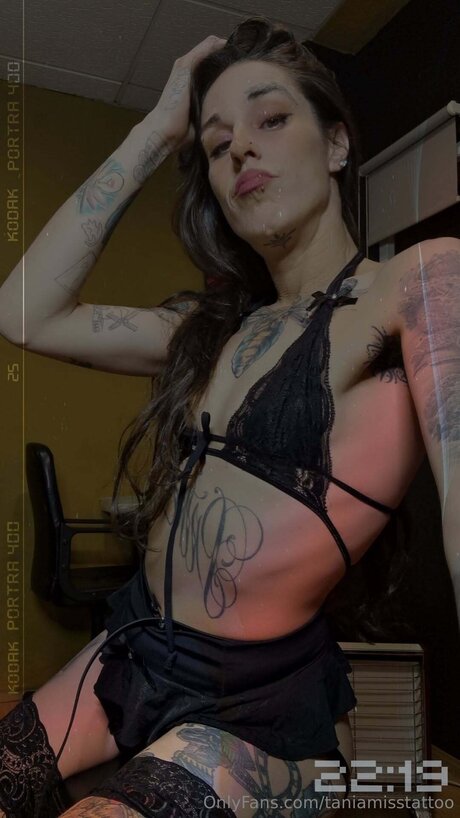 Taniamisstattoo pornostar nackte galerie