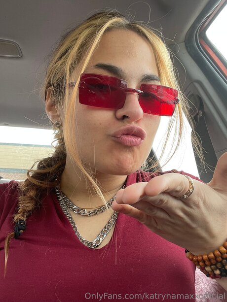 Katrynamaxxofficial porno erwachsene foto