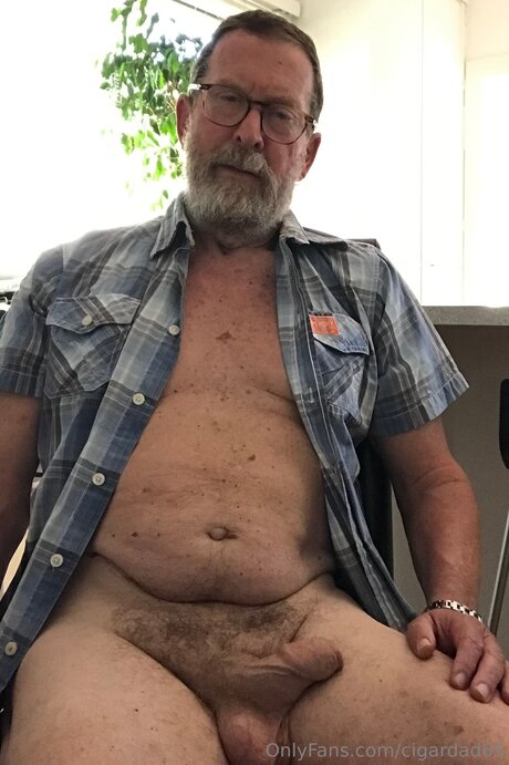 Cigardad65 nackt exklusive foto