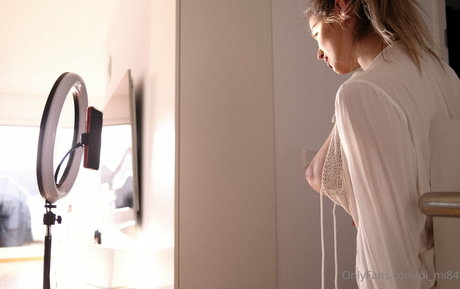 glamour-onlyfans erotische freie fotos