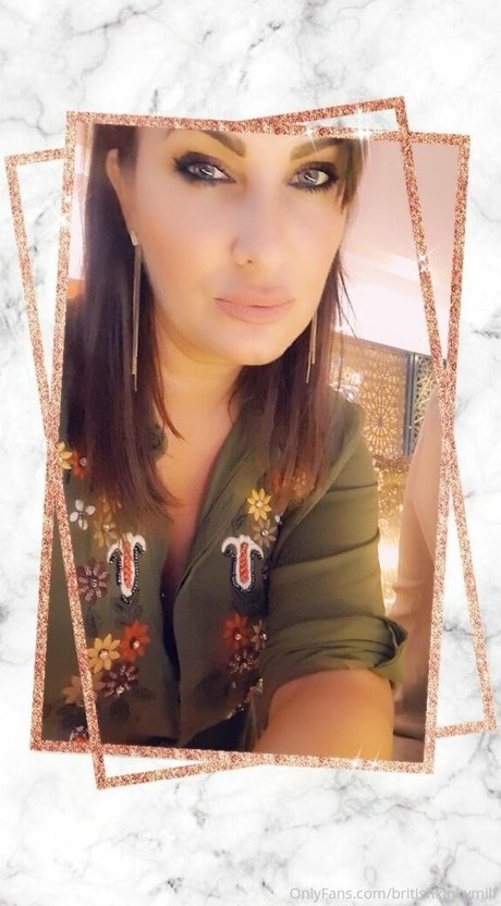 Mistress Mommy Keeley schöne nackte fotos