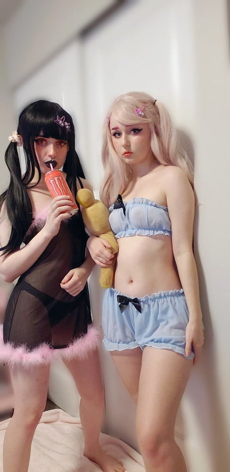 Peachie Sweetie erwachsene perfekte fotos