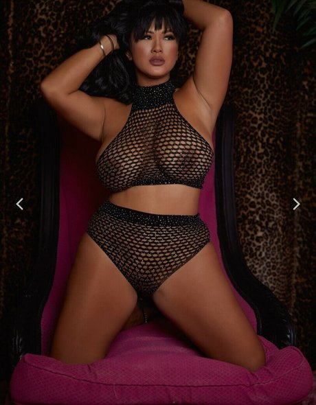 Michelle Yee nackt erotische galerien