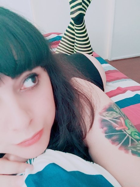 Eminitta nacktheit kunst bilder