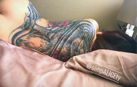 Simpalicety nacktheit erotische bild