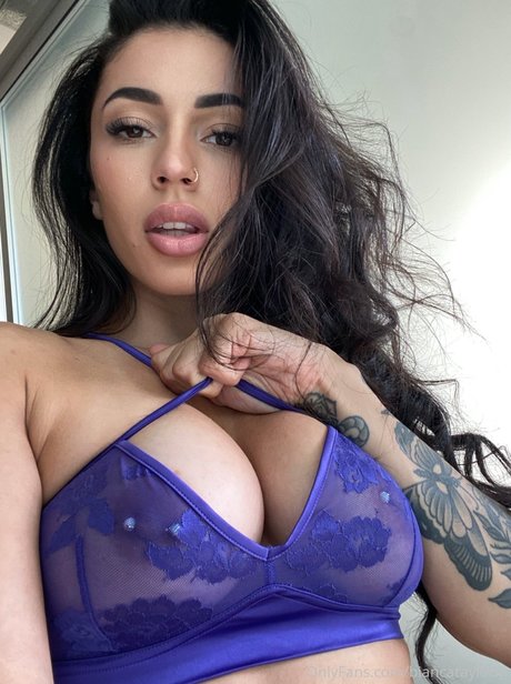 Bianca Taylor erwachsene pornografische bilder