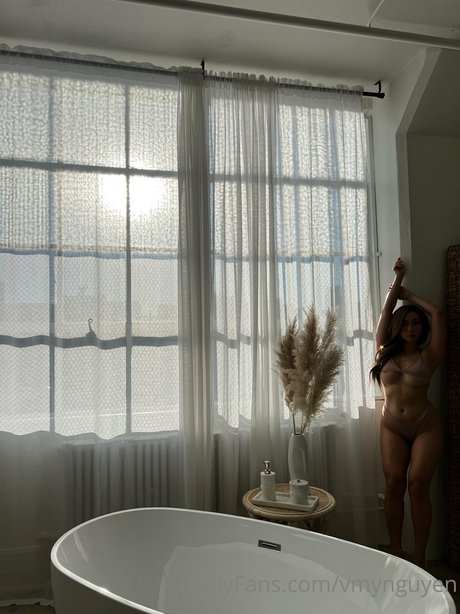 Victoria Nguyen hd nackte bild