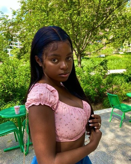 freaky onlyfans nacktheit pornografische galerien