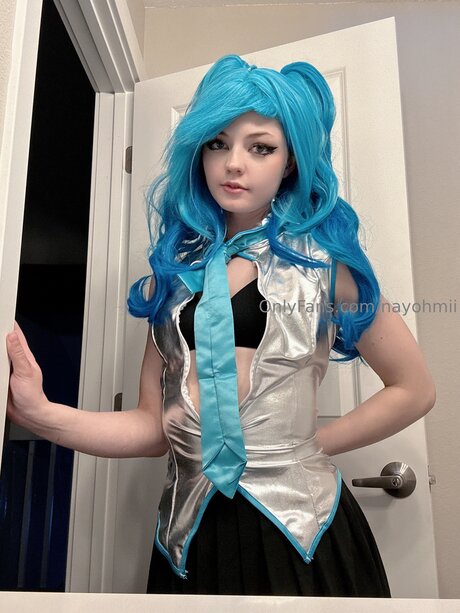 Nayohmii pornostar heiße galerie