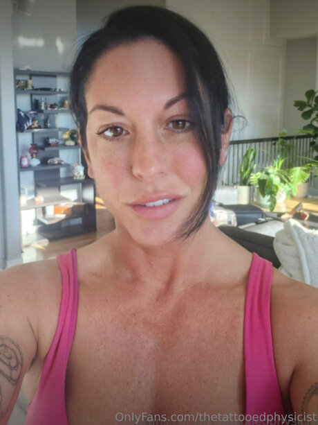 Thetattooedphysicist porno nackt foto