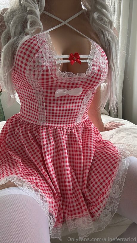 Alineferraricd porno erotische bilder