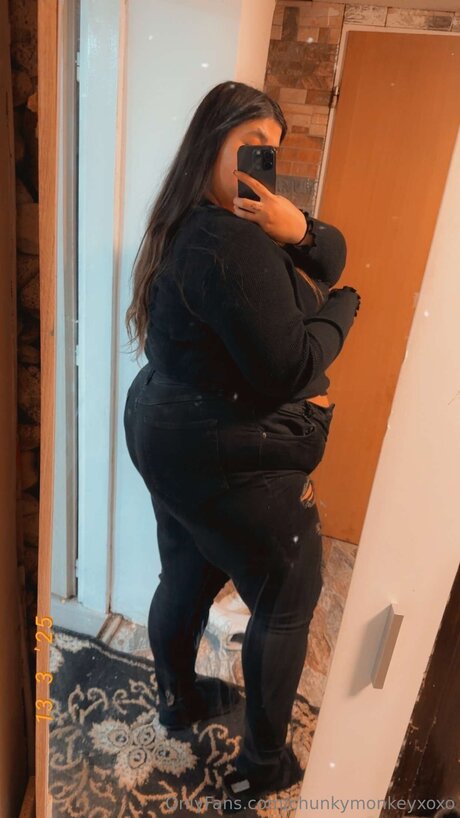 Chunkymonkeyxoxo kunst nackte archiv