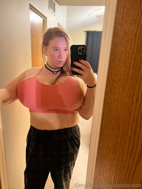 Zenizounds erwachsene nacktheit galerien