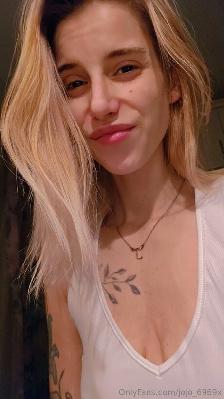 haarige mädchen nur fans porno kunst foto