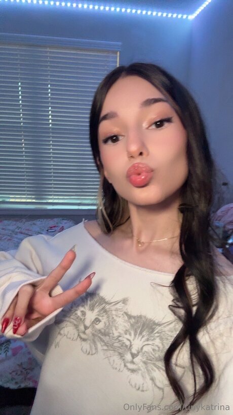 Tinykatrina erotische akt galerien