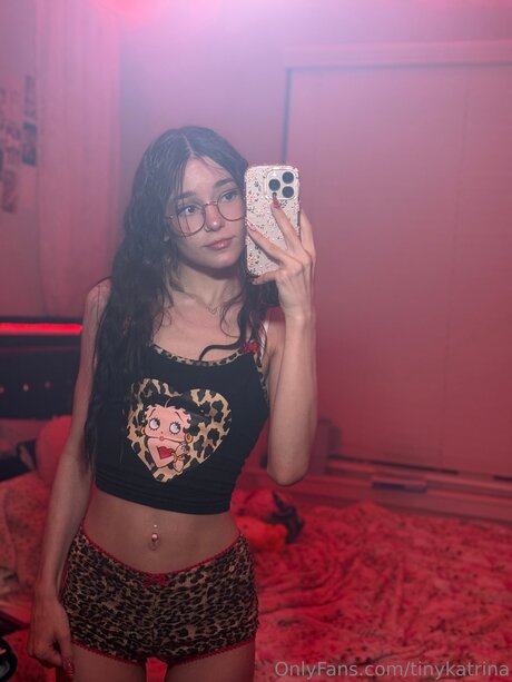 Tinykatrina model kunst fotos