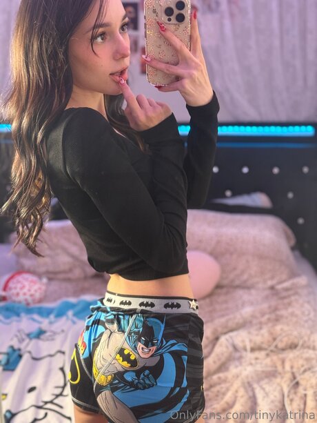 Tinykatrina kunst nackten archiv