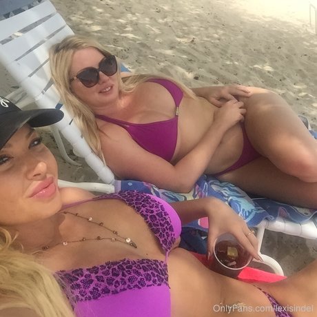 nackte pawg-onlyfans hübsche nackten foto