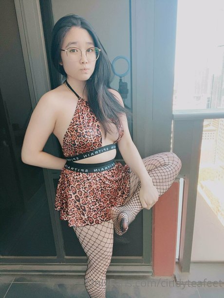 dünne asiatische teenager-onlyfans xxx pornographische galerien