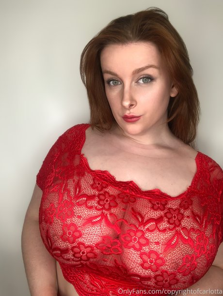 Carlotta hd nackten foto