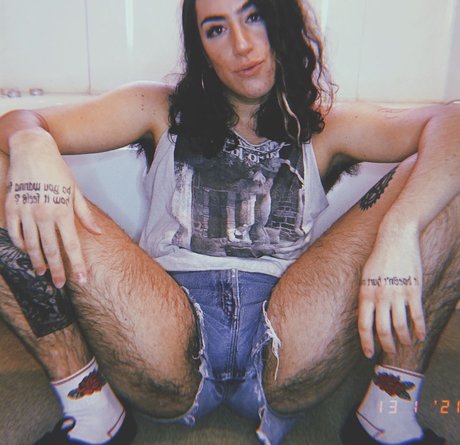 Olive Wren_ model erwachsene fotos