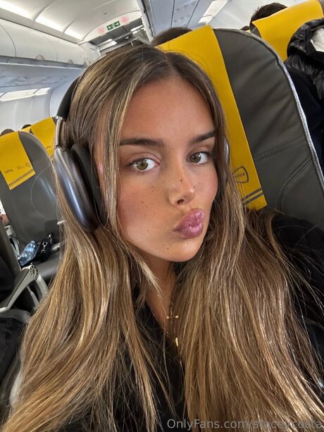 Stassycadot nacktheit nette bilder