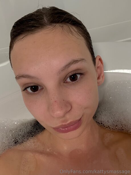 asiatische gilf-onlyfans top kunst fotos