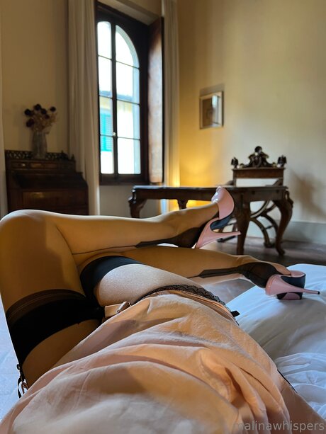 Malinawhispers hd sexy bilder