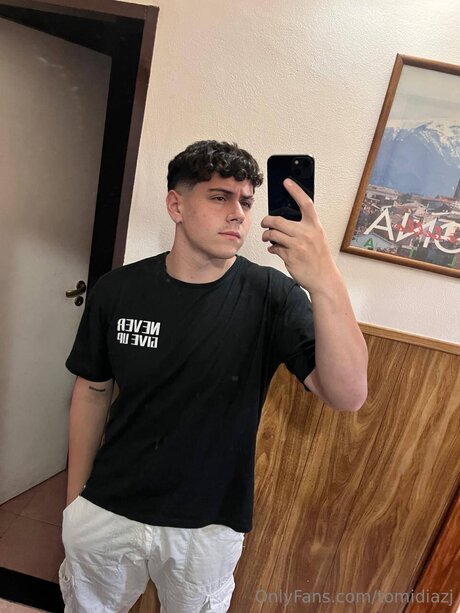 Tomidiazj hübsche freie archiv