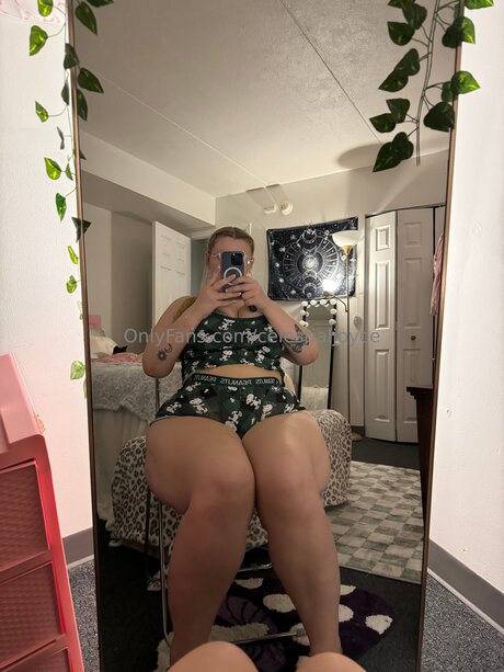 kurviges mädchen von nebenan nur fans xxx schöne bild