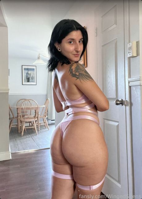 Winged sirens heiße erotische galerien