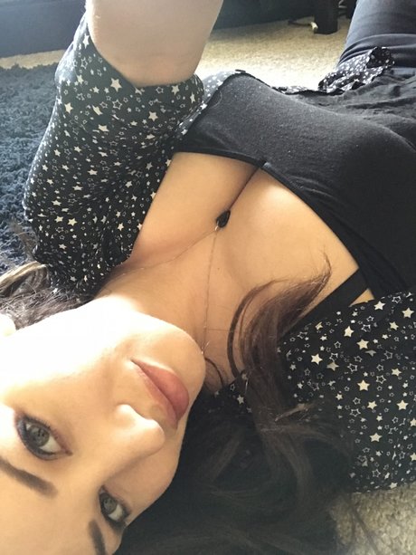 joi teen onlyfans erwachsene kostenlose foto