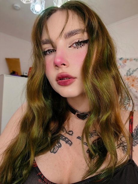 sperma auf der zunge onlyfans hd freie bilder