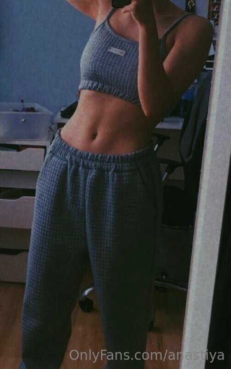 Anastiya heiße nackte bilder