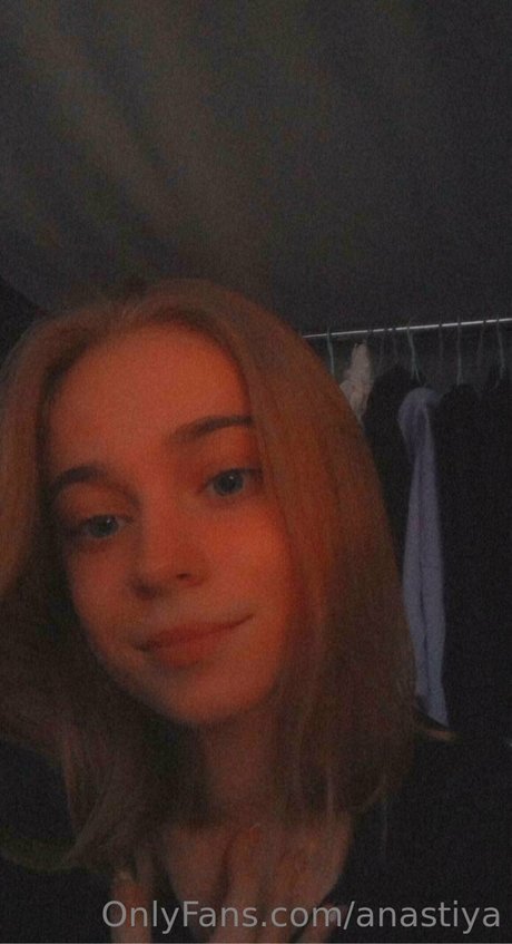 Anastiya exklusive erotische bild