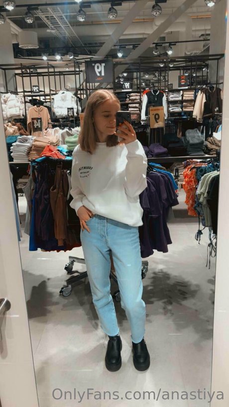 Anastiya hübsche pornografische fotos