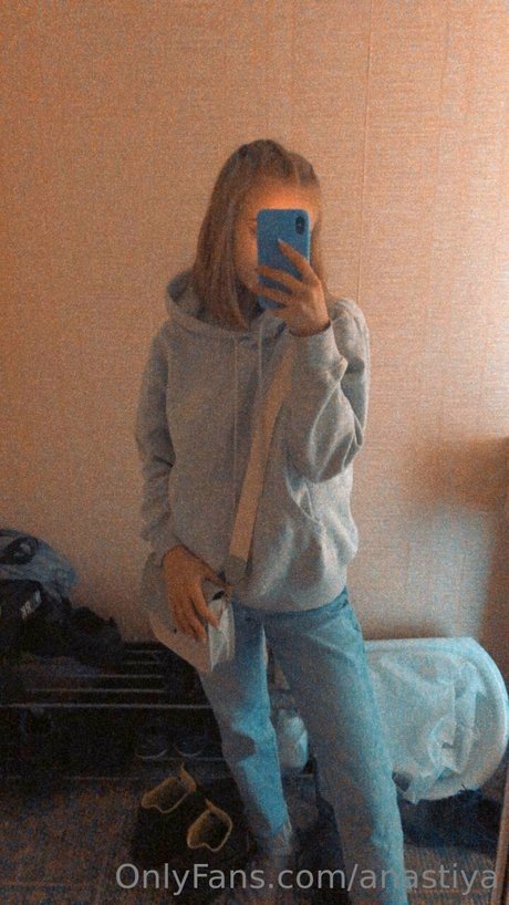 Anastiya pornostar exklusive bilder